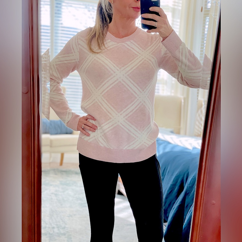 A New Day Dusty Pink Sweater with Argyle pattern size M